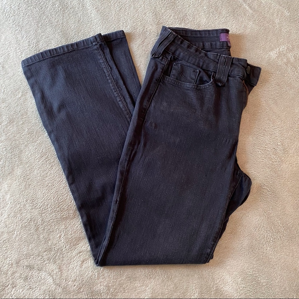 NYDJ Straight Leg Jeans  🇺🇸